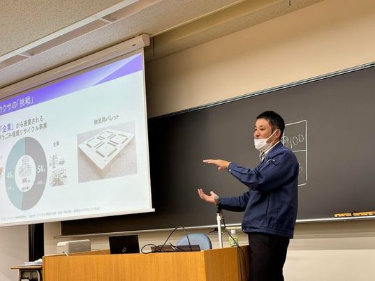 帝塚山大学講義　2022年「実践的中小企業経営法務」（10/18、10/25）会員が講師として登壇しました0