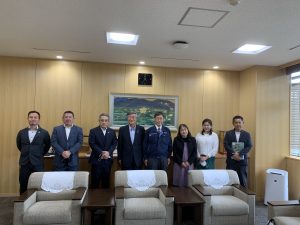 2022年7月　桜井市長を支部・ブロック役員が表敬訪問