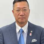 金城　勝義